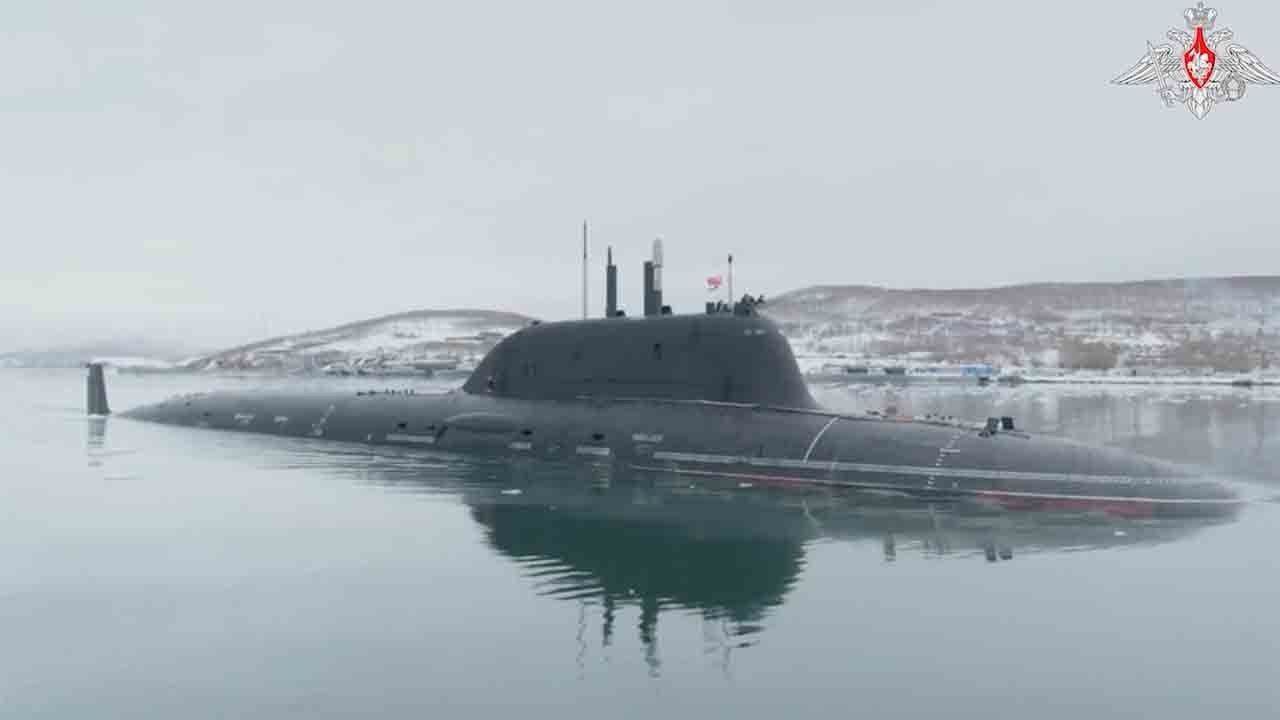 Russisches Atom-U-Boot 'Krasnojarsk' feuert Kalibr-Marschflugkörper über 1.100 km bei Übung im Pazifik ab