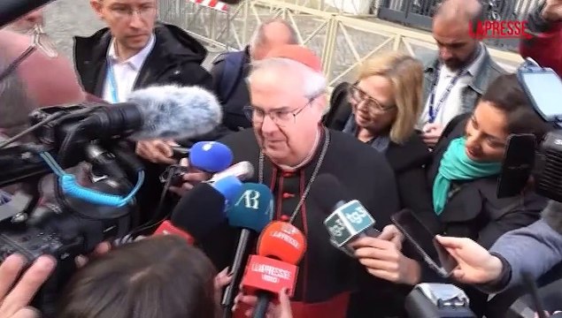Papa, il cardinale argentino Rossi scherza sul suo primo conclave: Come mi sento? Ho paura