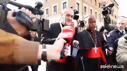 Il Conclave inizierà il 7 maggio. Ancora irrisolto il caso del cardinale Becciu