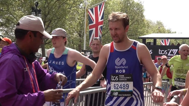 Competitors fill the streets of the capital during the 45th TCS London marathon