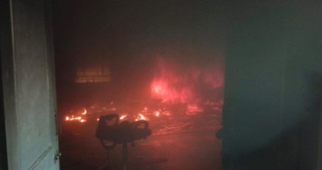 विद्यार्थियों के निकलते ही आग ने स्मार्ट लैब को घेरा, आग बुझाने के भी नहीं थे पर्याप्त उपकरण