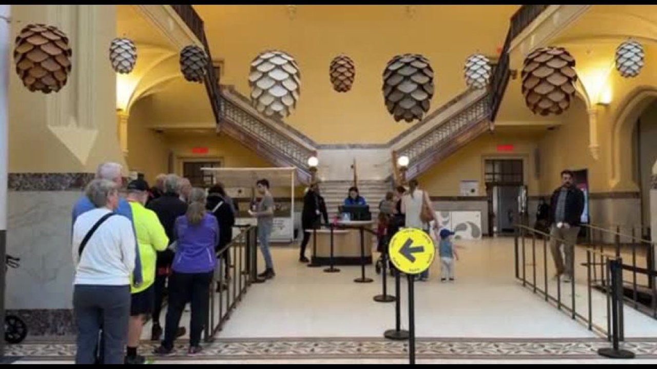 Il Canada al voto, partecipazione record per l'"effetto Trump"