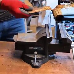 A DIY rake for a cleaner, greener garden! 🌿🔧