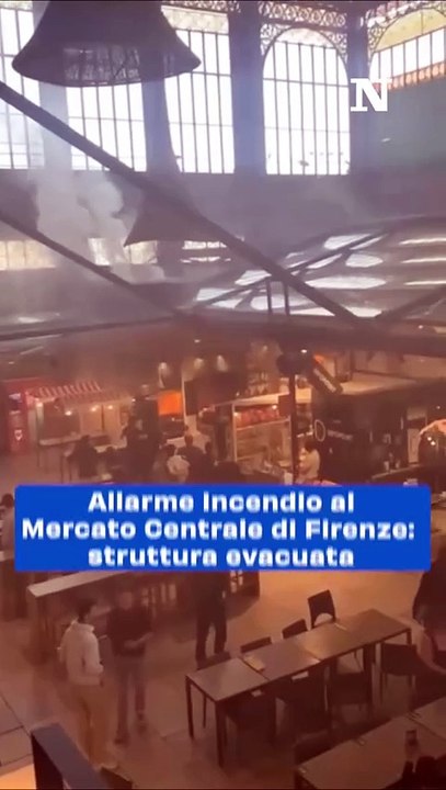 Incendio al Mercato Centrale di Firenze: evacuati clienti e commercianti, fiamme domate dai vigili del fuoco