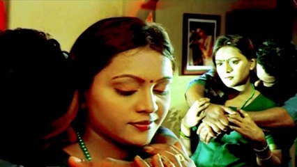 You're not a bad person, are you? You're also my friend's wife | Malayalam Romantic Moments