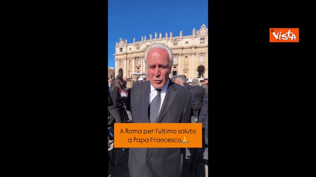 Eugenio Giani ai funerali di Papa Francesco: Ha segnato la storia dell'umanità
