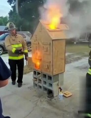 Un pompier nous montre ce qu'est le Backdraft