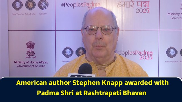American author Stephen Knapp awarded with Padma Shri at Rashtrapati Bhavan