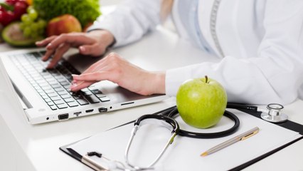 Cardióloga revela los alimentos que nunca consumiría a la hora del desayuno