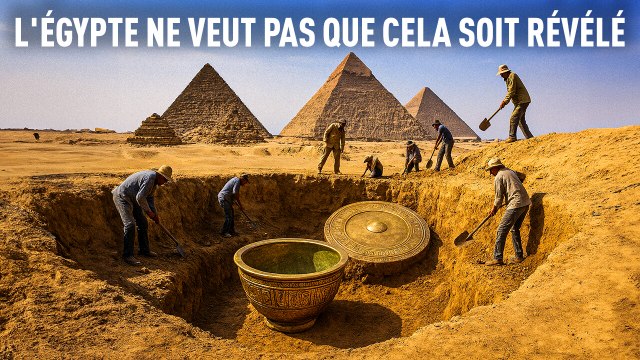 Personne N'a Remarqué Cette Chose Étrange Près des Pyramides Pendant Des Années
