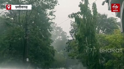 झमाझम बारिश से गर्मी में राहत, जमकर बरसे बदरा, ओले भी गिरे