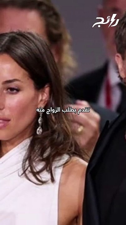 براد بيت يتزوج سيدة أصغر منه ب 30 عاماً!
