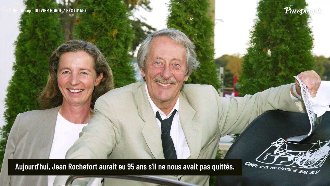 Jean-Rochefort propriétaire d'une maison et d'un haras dans un village de 2000 habitants, ses voisins racontent son quotidien très simple