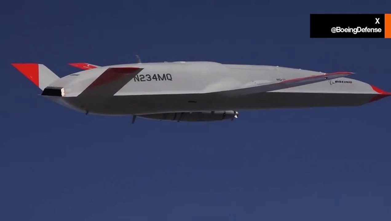 Video: MQ-25 führt die erste autonome Tankung eines F/A-18-Kampfflugzeugs der US Navy durch