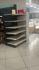 Supermercados arrasados en Barcelona durante el apagón