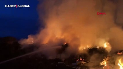 Balıkesir'de çöp döküm alanında yangın