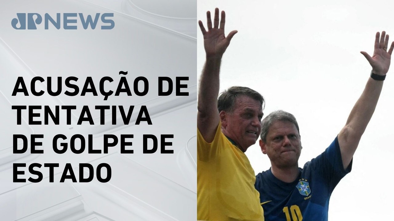 Bolsonaro indica Tarcísio e mais 14 como testem...