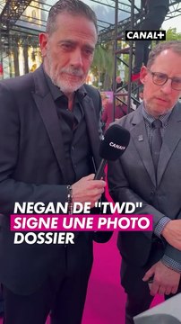 Jeffrey Dean Morgan réagit à une photo de lui ado à CANNESERIES