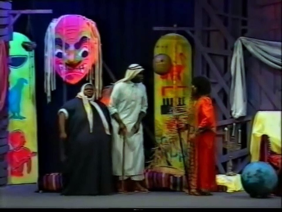 مسرحيات 2000 الحلقة 22