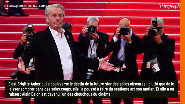 Le premier amour d'Alain Delon était une grande dame de cinéma, elle se souvient très bien de lui : C'était une graine de voyou
