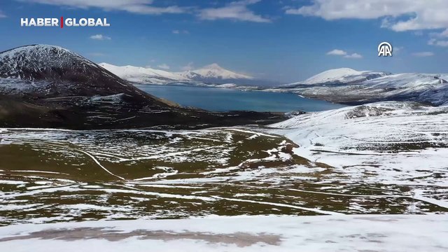 Ağrı iki farklı yer, iki farklı mevsim: Ovalarda bahar, dağlarda kış