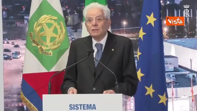 Mattarella: «Equità per salari migranti, si rispetti la Costituzione»