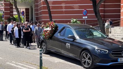 Cayetano y Francisco Rivera, muy emocionados en el último adiós a su tío abuelo