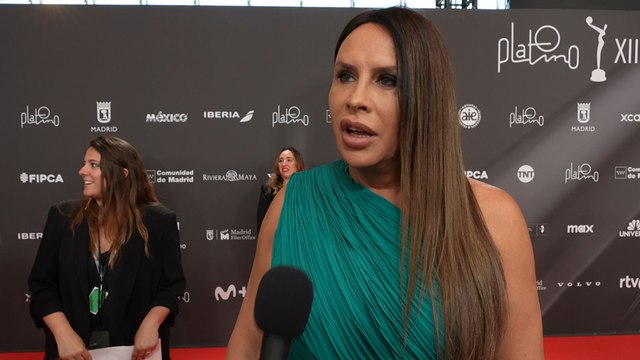Karla Sofía Gascón, Adriana Barraza y Enzo Vogrincic - Premios PLATINO 2025