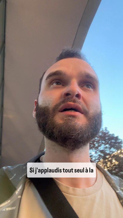 Si t’es pas un seigneur sith tape dans tes mains 👏👏