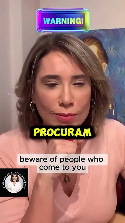 👀 Quem fala mal dos outros pra você… vai falar mal de você também!