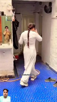 short video#dance #song #love #shortvideo #hindisong #duet #love #bollywoodsongs @Indianfarmer