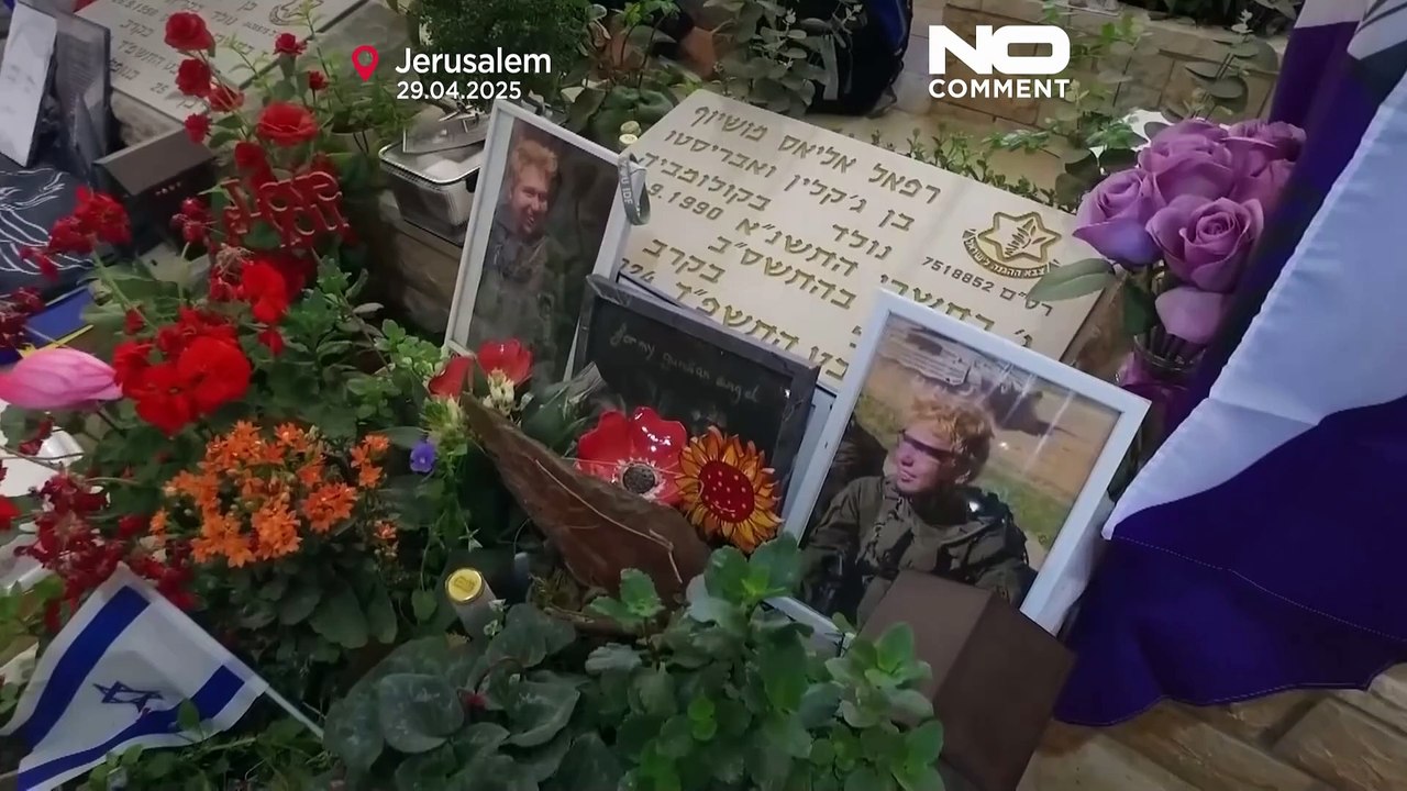 Vor Israels Gedenktag: Trauernde Angehörige besuchen Militärgräber