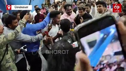 கண் சிவந்த அஜித்.. ஏர்போர்ட்டில் நடந்த அதகளம்! பத்மபூஷன் விருது பற்றி என்ன சொன்னார் தெரியுமா?