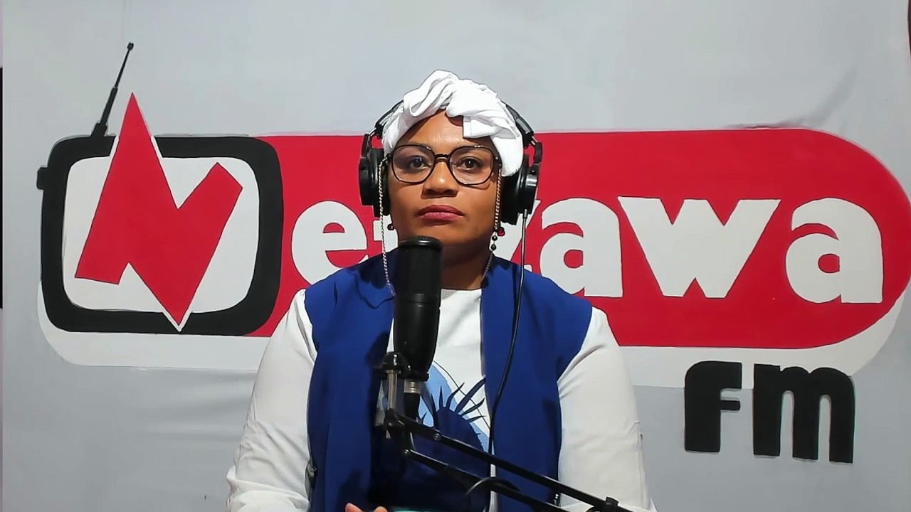 متابعة للمخيم الجهوي للباكالوريا الي  نظماته جمعية منارات للاعلام السمعي و البصري  التفاصيل رئيس جمعية منارات حبيبة كريم