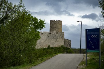 Bosna Hersek'in saklı tarihi: Sokolac Kalesi