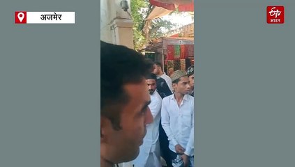 'थप्पड़ कैसे मारा...?' अजमेर दरगाह में जायरीन और पुलिसकर्मी में बहस, वीडियो आया सामने