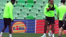 El Betis entrena con Bakambu a un día de las semifinales