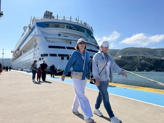 Dev gemi Amasra'da! Yaklaşık bin turist limana indi
