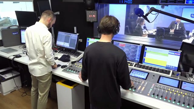 Meurtre dans une mosquée : «On ajoute des facteurs de violence années après années (...) la première cause c'est les 500 000 entrées par an», estime Sarah Knafo