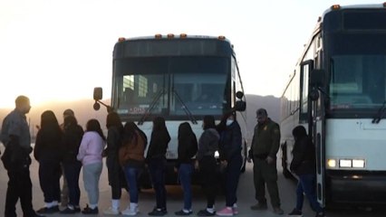 "Me están matando sin ella": madre denuncia que EE. UU. la deportó sin su bebé de 15 meses