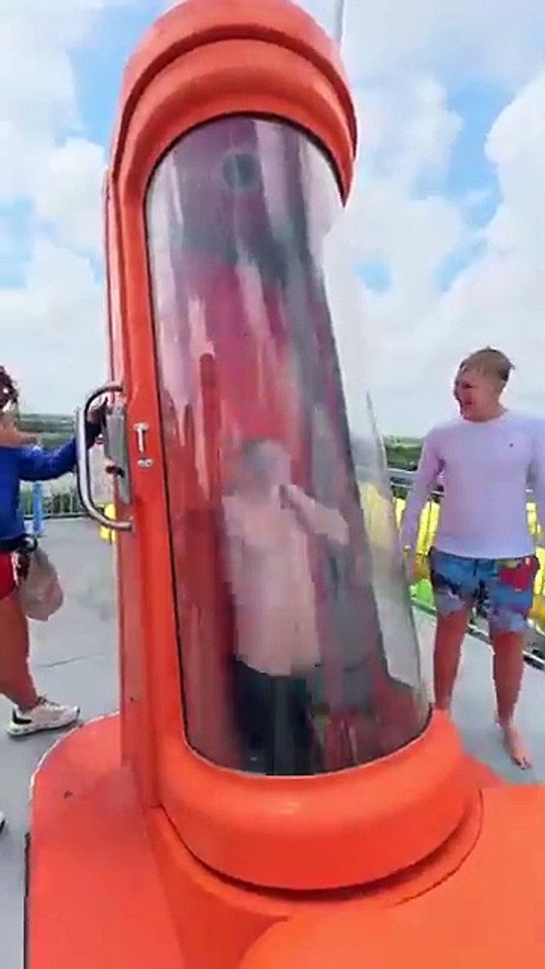 🚨 Extreme POV Ride: Brain Drain Trapdoor Slide! 😱