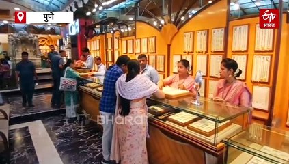 अक्षय्य तृतीयाच्या मुहूर्तावर सोने खरेदीसाठी गर्दी