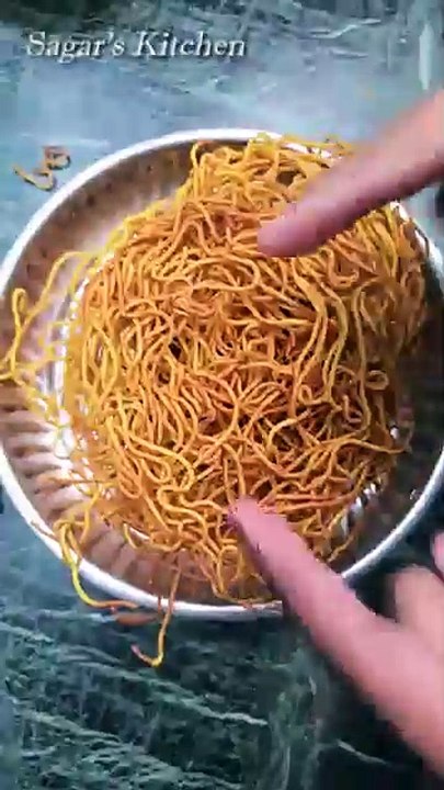 Crunchy Aloo Sev Bhujia Recipe #Shorts Crunchy Aloo Sev Bhujia Recipe #Shorts #Snacks #AlooSev #AlooBhujia #DiwaliSnacks #EasySnacks #EveningSnacks