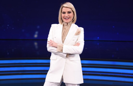 Simona Ventura parla del ritorno a sorpresa all’Isola dei Famosi