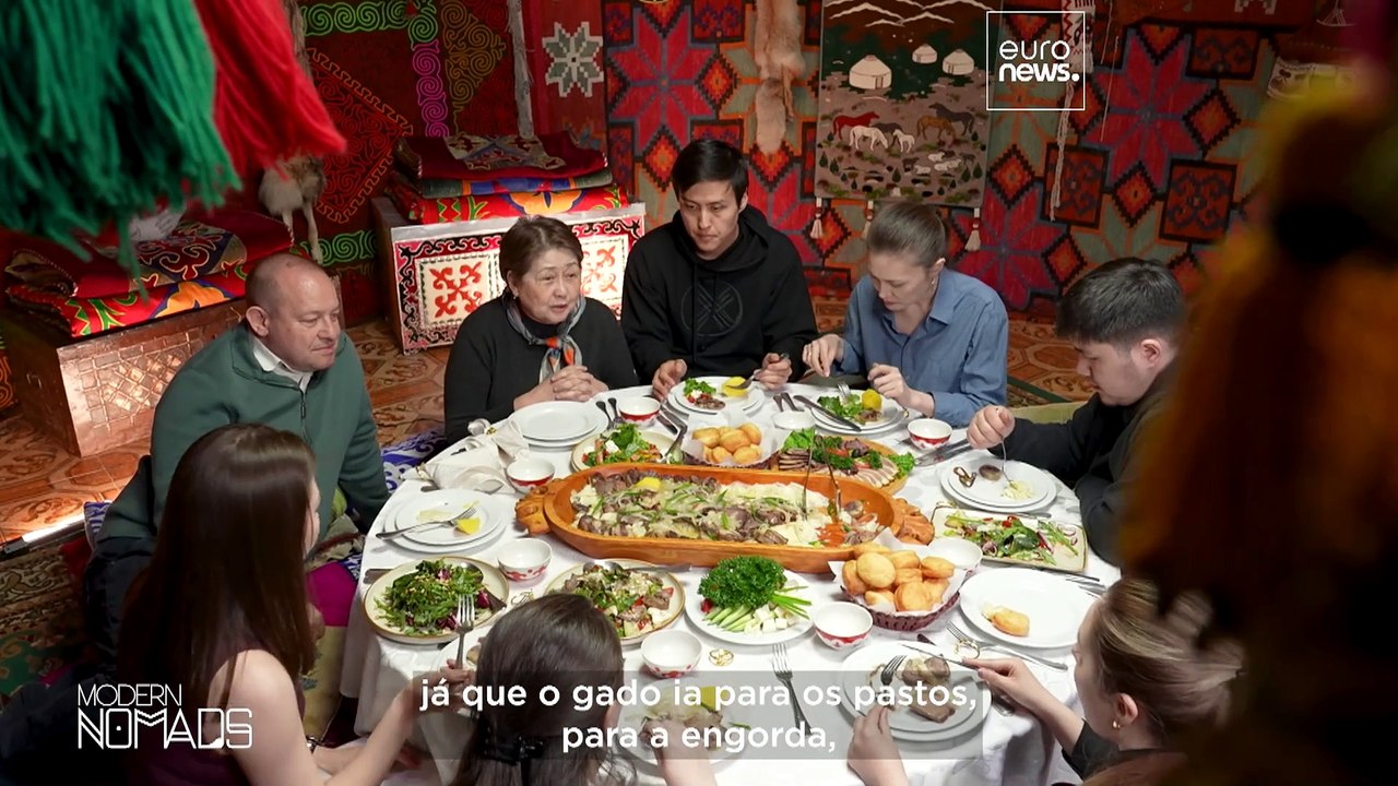 Gastronomia cazaque: tradições nómadas com laticínios, fusão moderna e banquetes festivos