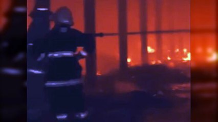 Un incendio reduce a cenizas una tienda en Consuelo