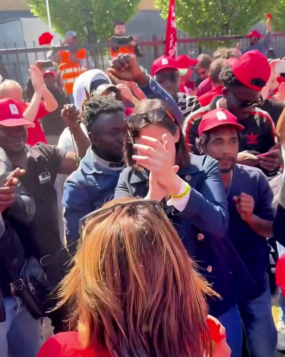 Elly Schlein - I lavoratori e le lavoratrici di Arredamenti Giuliani (30.04.25)