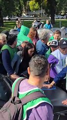 Reprimen a trabajadores del Instituto Nacional de Tecnología Industrial (INTI)