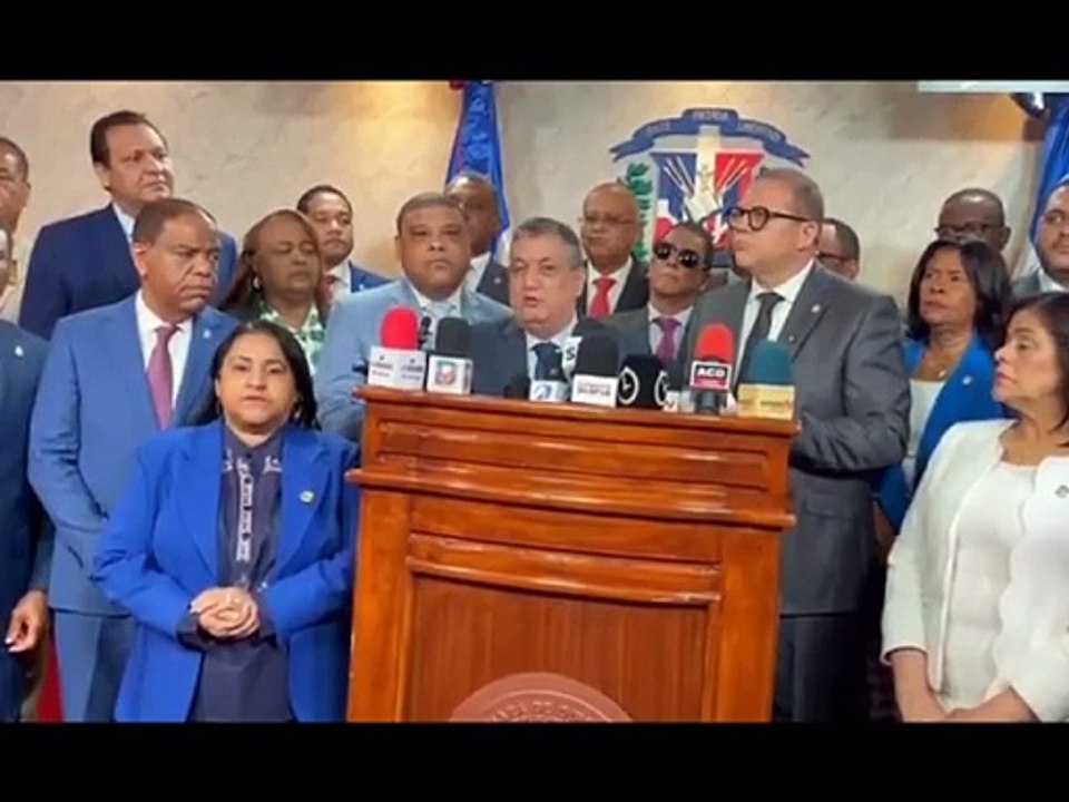 Diputados PLD en proyecto de Interpelación Ministra del Interior