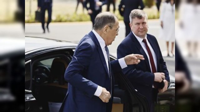 Abinader se reunirá con el canciller ruso esta tarde en el Palacio